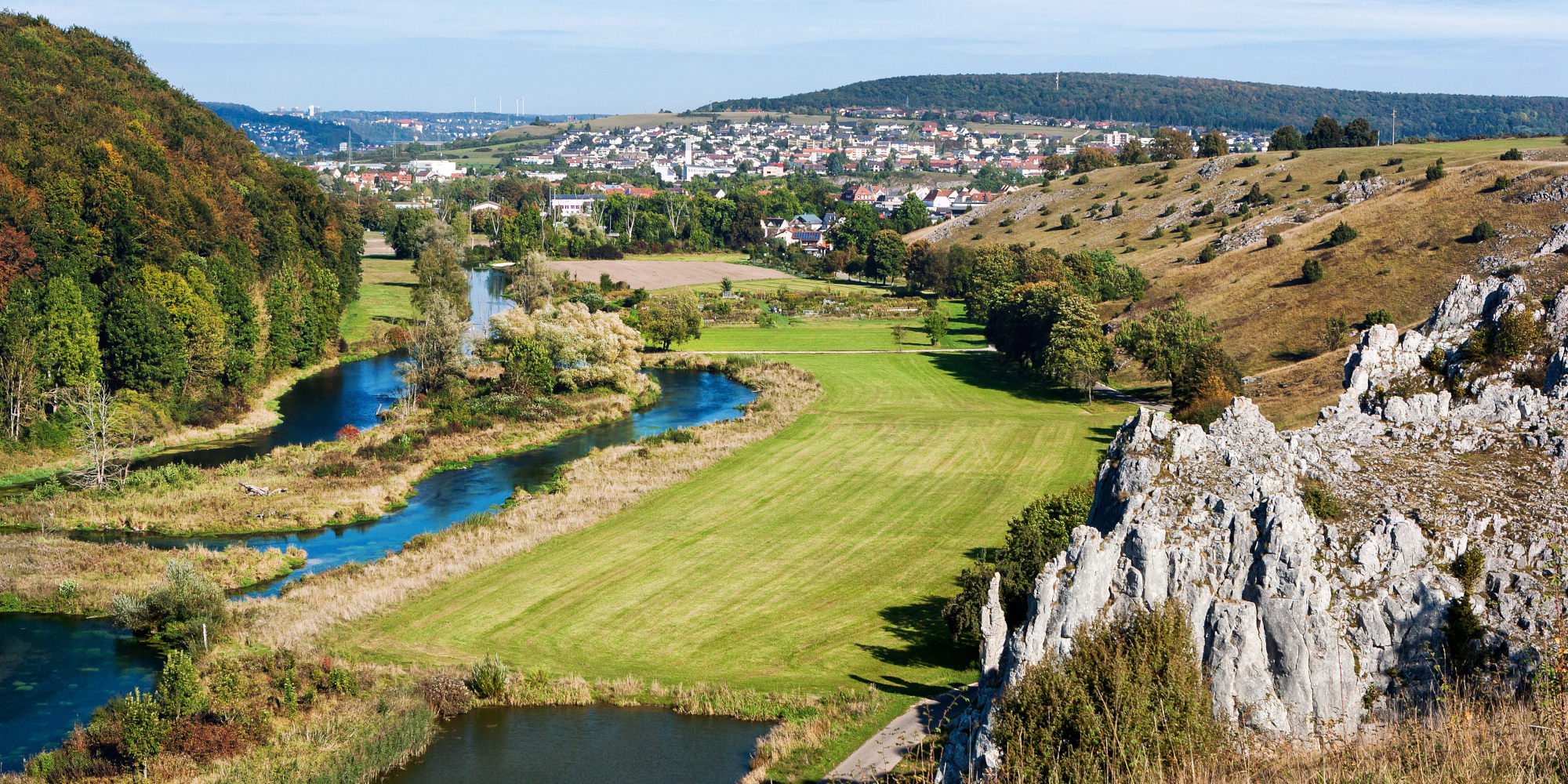 Herbrechtlingen am Fluss Brenz in der Schwäbischen Alb Herbrechtlingen am Fluss Brenz in der Schwäbischen Alb