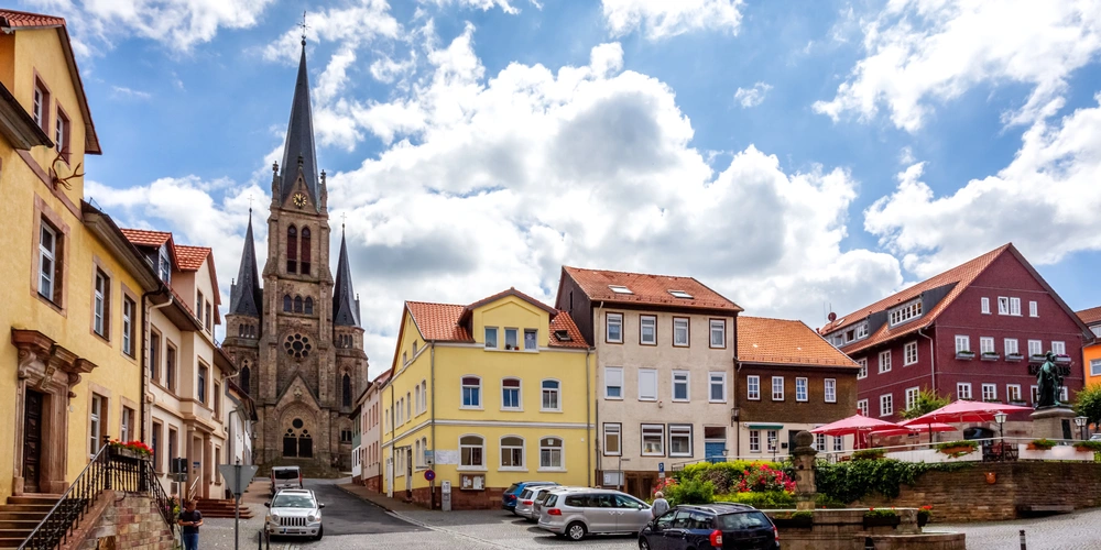 Marktplatz Tann in der Röhn Marktplatz Tann in der Röhn