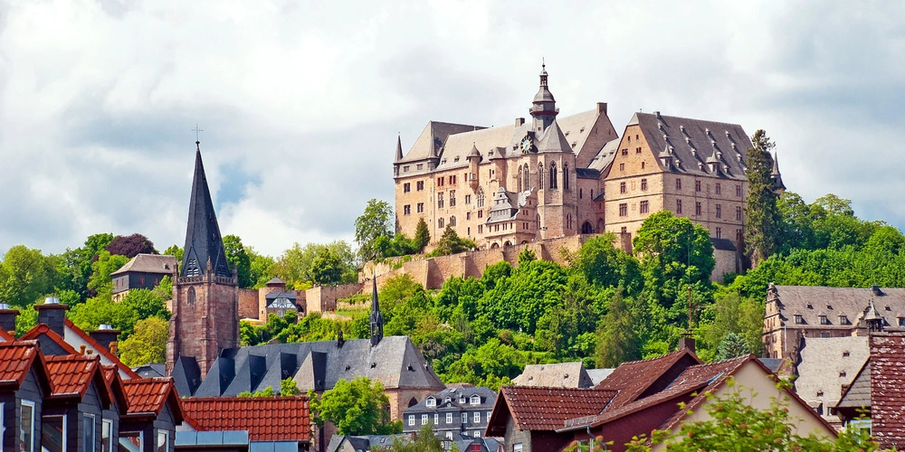Das Landgrafenschloss von Marburg an der Lahn in Hessen 
