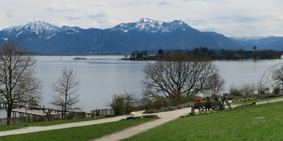 Mit dem Rad rund um den Chiemsee: Bei Gstadt 