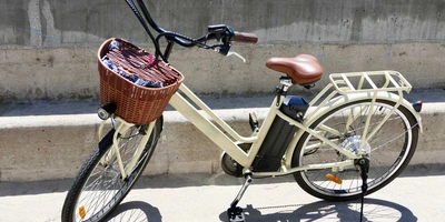 Retro-E-Bike Cruiser