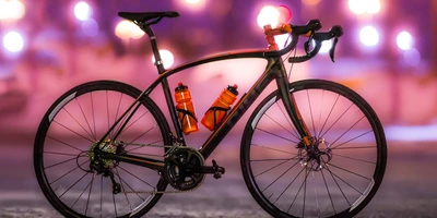 Das ist bei einer Fahrrad Flaschenhalterung zu beachten Rennrad mit zwei Fahrrad Flaschenhalterungen