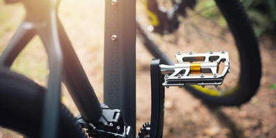 Plattformpedal an Mountainbike